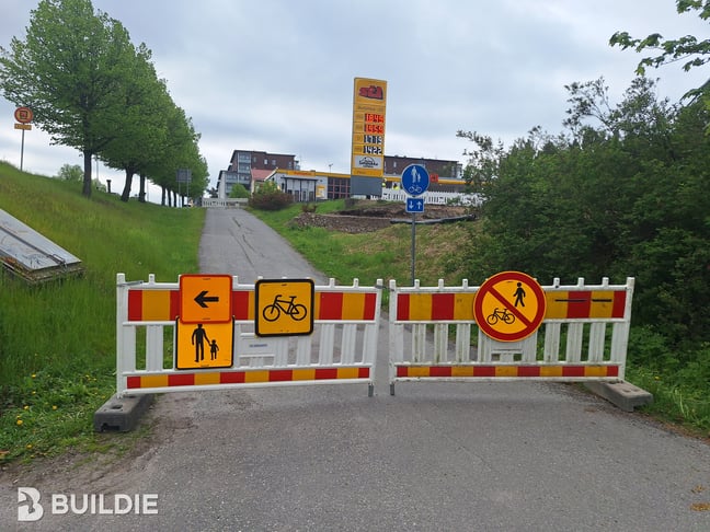 1893669_Liikennejärjestelyt-Kevyt liikenne-